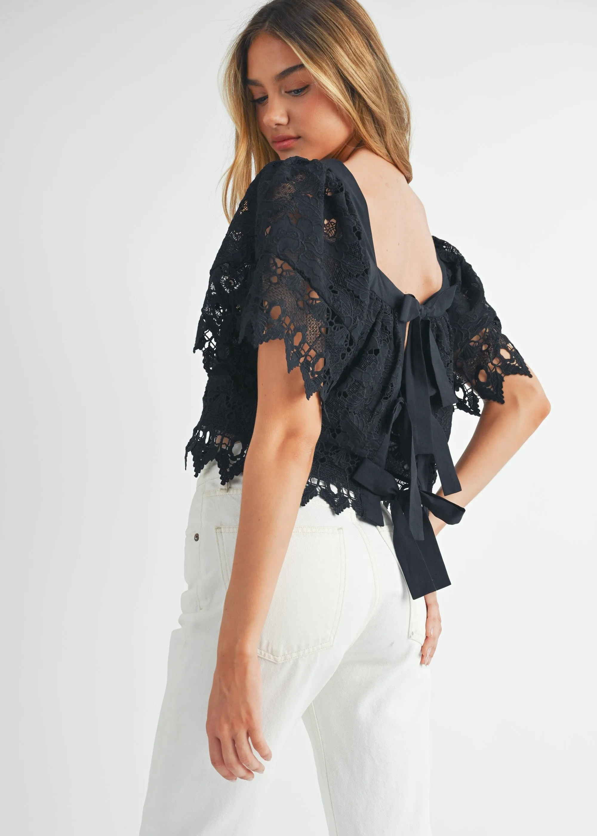 COURTNEY REVERSIBLE LACE TOP