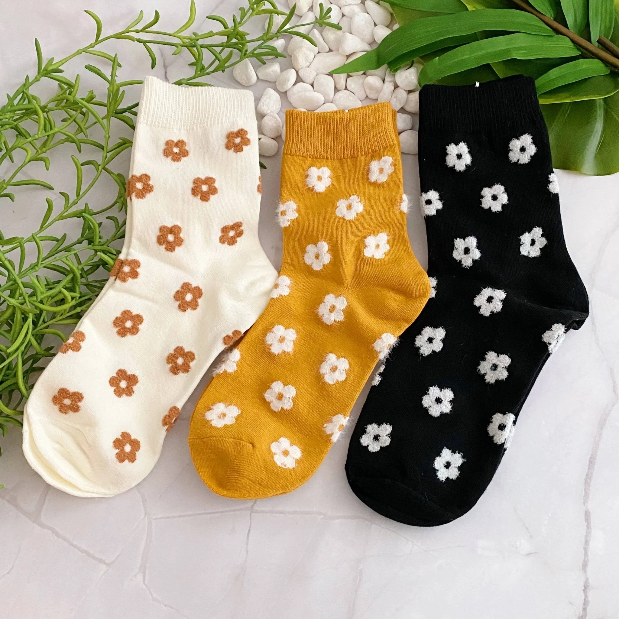 Mini Daisy Happiness Socks - Black