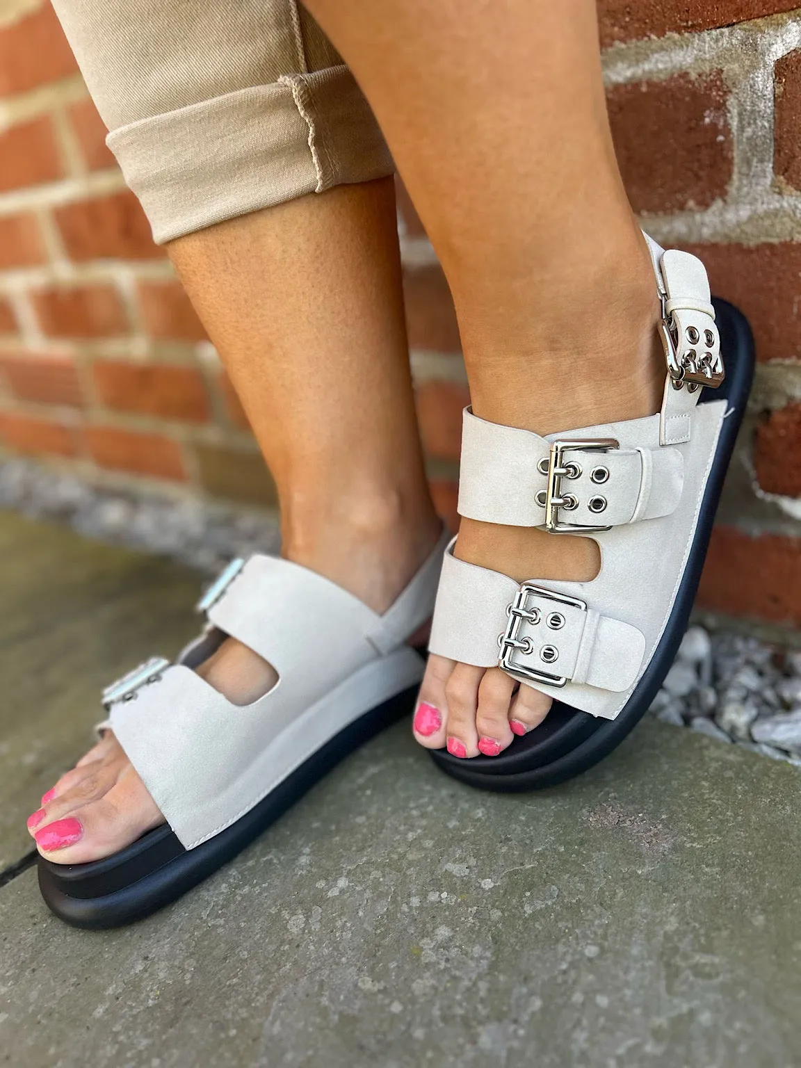Stone Buckle Strap Sandals